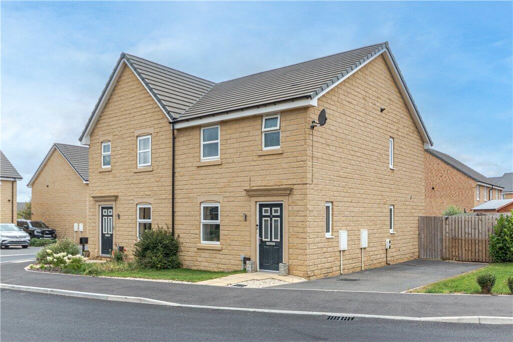 Main image of property: Spring Wood Crescent, Bramhope, Leeds, West Yorkshire, LS16