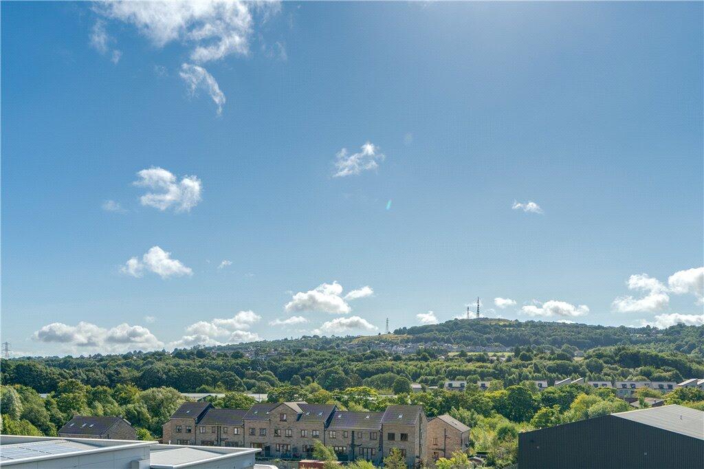 Additional property image - Albert Street, Baildon, West Yorkshire, BD17