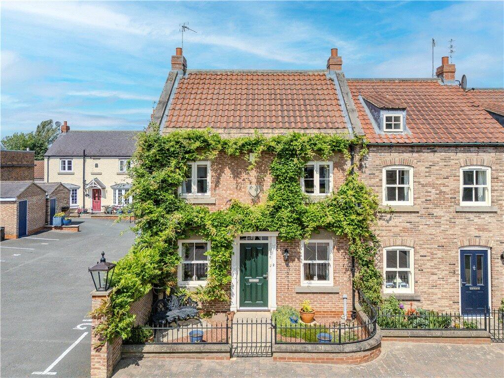 Main image of property: Allhallowgate, Ripon, North Yorkshire, HG4