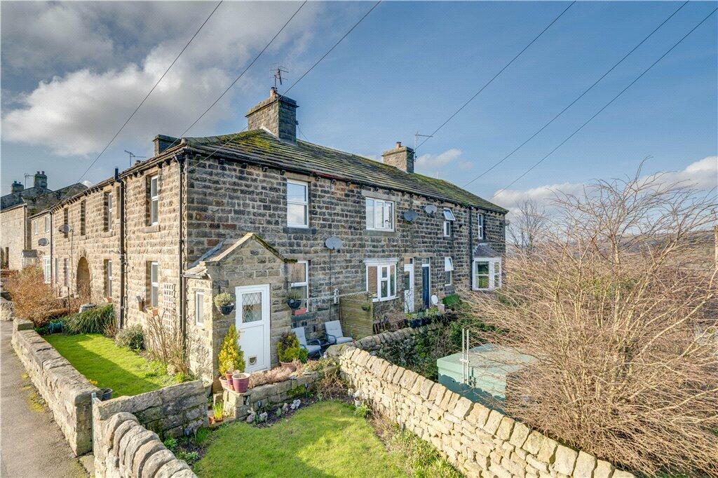 3 bedroom end of terrace house for sale in Darley, Harrogate, North Yorkshire, HG3