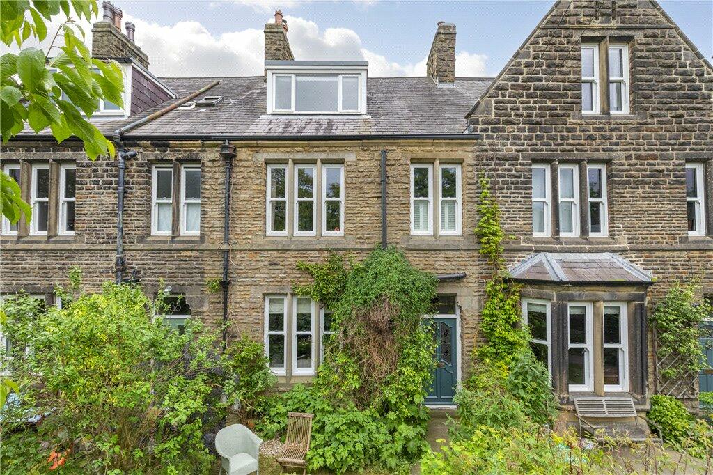 4 bedroom terraced house for sale in Wheatley Lane, Ilkley, West