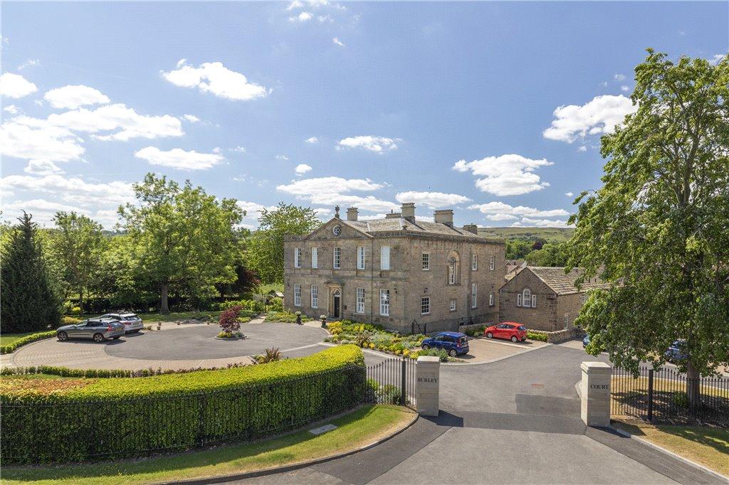 2 bedroom apartment for sale in Burley Court, Burley in Wharfedale