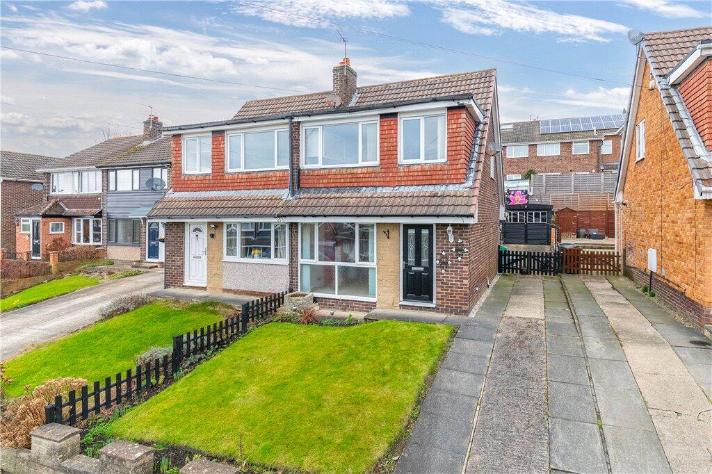 Main image of property: Woodlea Close, Yeadon, Leeds, West Yorkshire, LS19