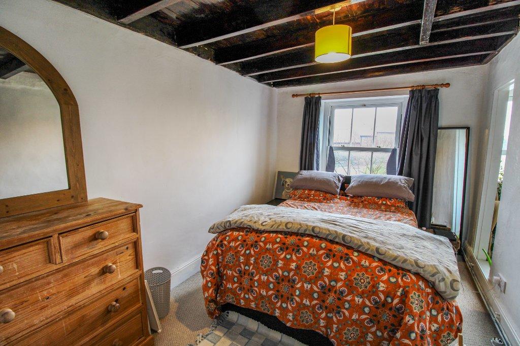 3 bedroom semidetached house for sale in Flaxby, Knaresborough, North Yorkshire, HG5