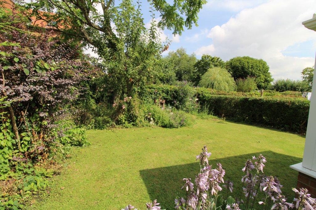 3 bedroom semidetached house for sale in Flaxby, Knaresborough, North