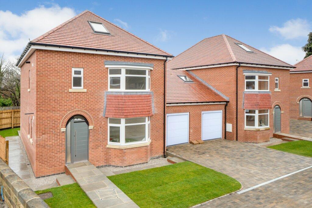 4 bedroom detached house for sale in Tentergate Road, Knaresborough