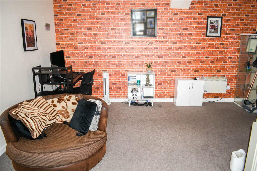 Additional property image - Clyde Street, Bingley, BD16