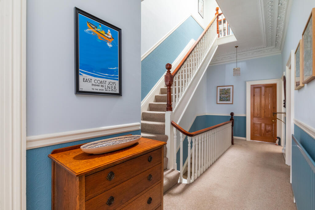 Additional property image - Hall Bank Drive, Bingley, West Yorkshire, BD16