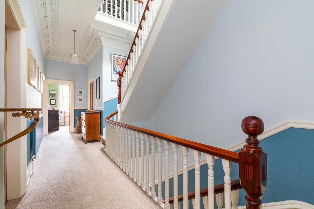 Additional property image - Hall Bank Drive, Bingley, West Yorkshire, BD16