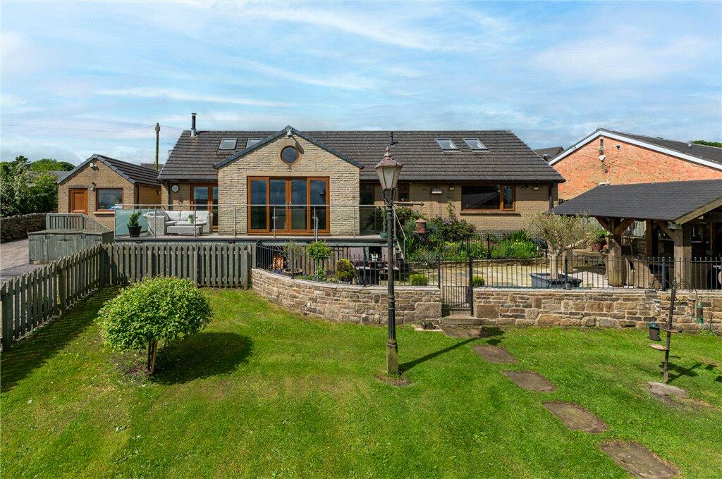 4 bedroom detached house for sale in Foster Park Road, Denholme, West