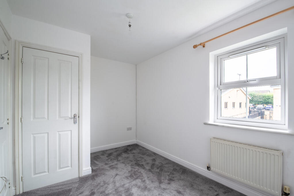 Additional property image - Swan Avenue, Gilstead, Bingley, West Yorkshire, BD16