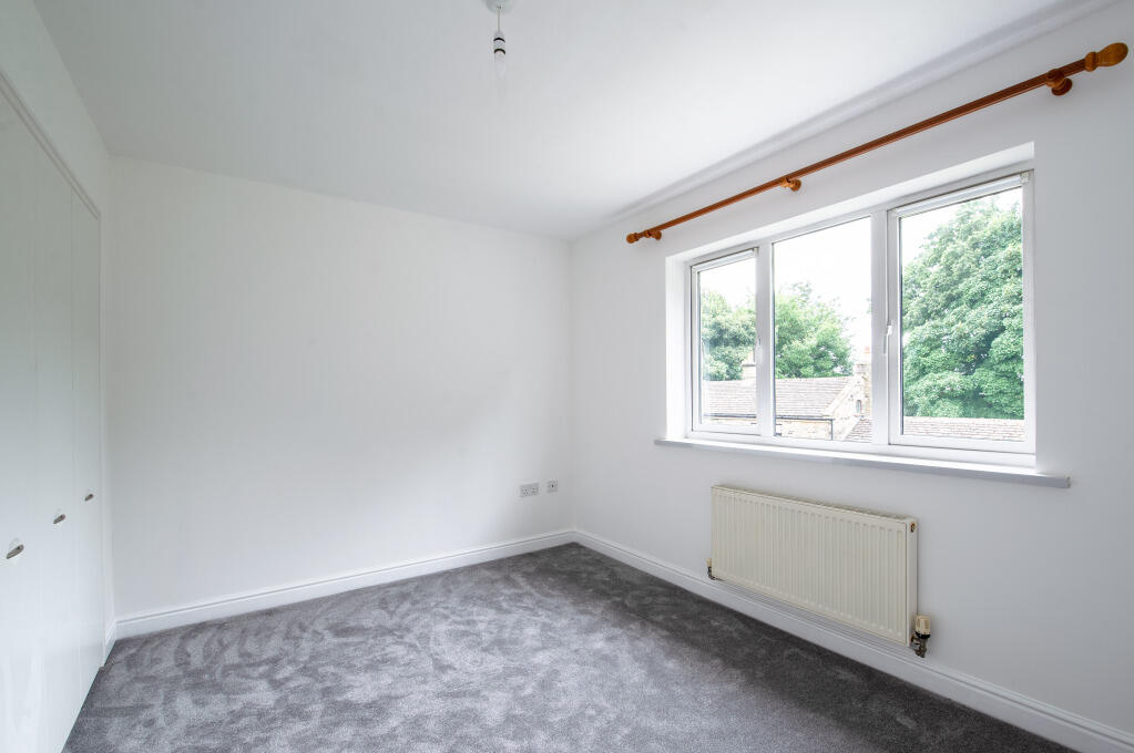 Additional property image - Swan Avenue, Gilstead, Bingley, West Yorkshire, BD16