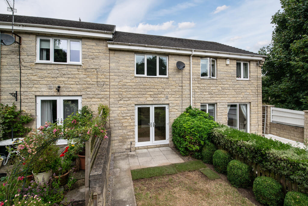 Additional property image - Swan Avenue, Gilstead, Bingley, West Yorkshire, BD16