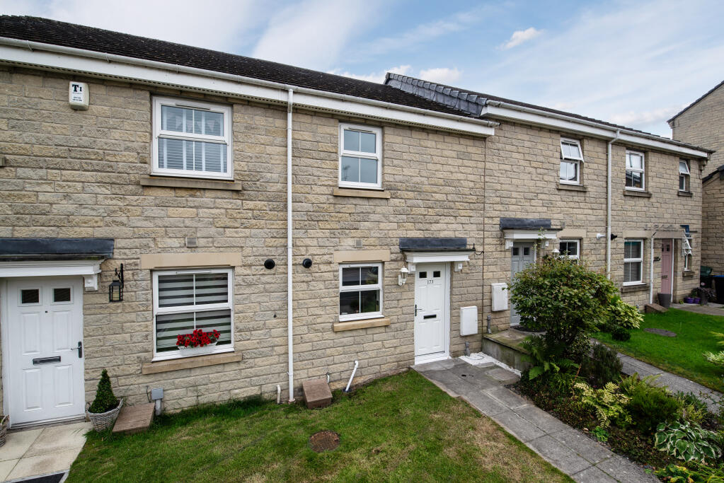 Additional property image - Swan Avenue, Gilstead, Bingley, West Yorkshire, BD16