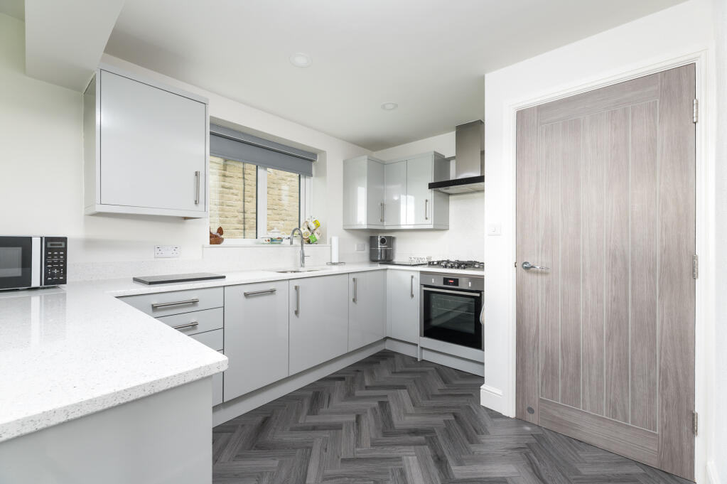 Additional property image - Harecroft, Wilsden, West Yorkshire, BD15