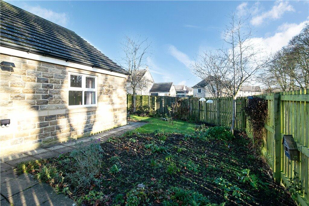 Additional property image - Swan Avenue, Gilstead, Bingley, West Yorkshire, BD16