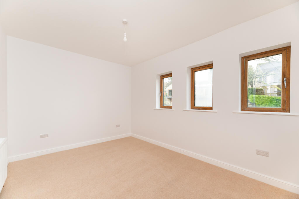 Additional property image - Lakeside, East Morton, West Yorkshire, BD20
