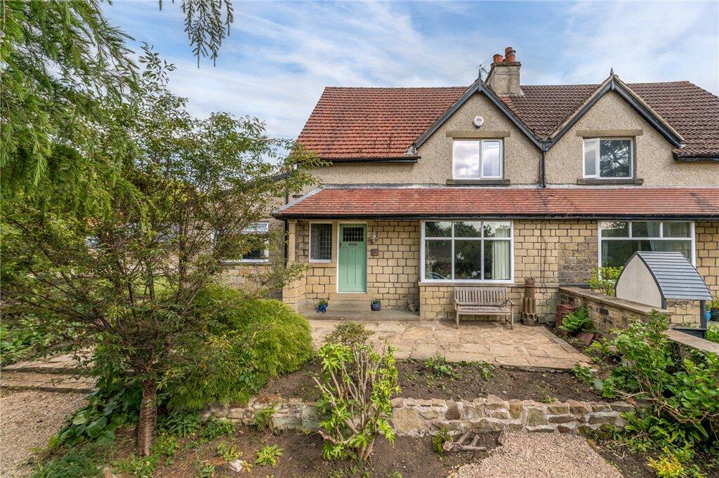 Main image of property: Gawthorpe Avenue, Bingley, West Yorkshire, BD16