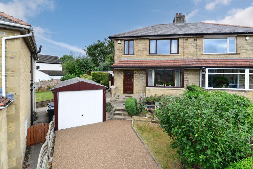 Main image of property: Primrose Drive, Bingley, West Yorkshire, BD16
