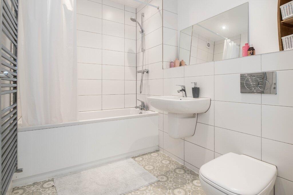 Additional property image - Hunters View, Giggleswick, Settle, North Yorkshire, BD24