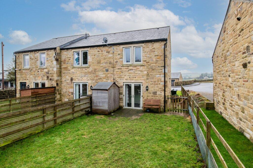 Additional property image - Hunters View, Giggleswick, Settle, North Yorkshire, BD24