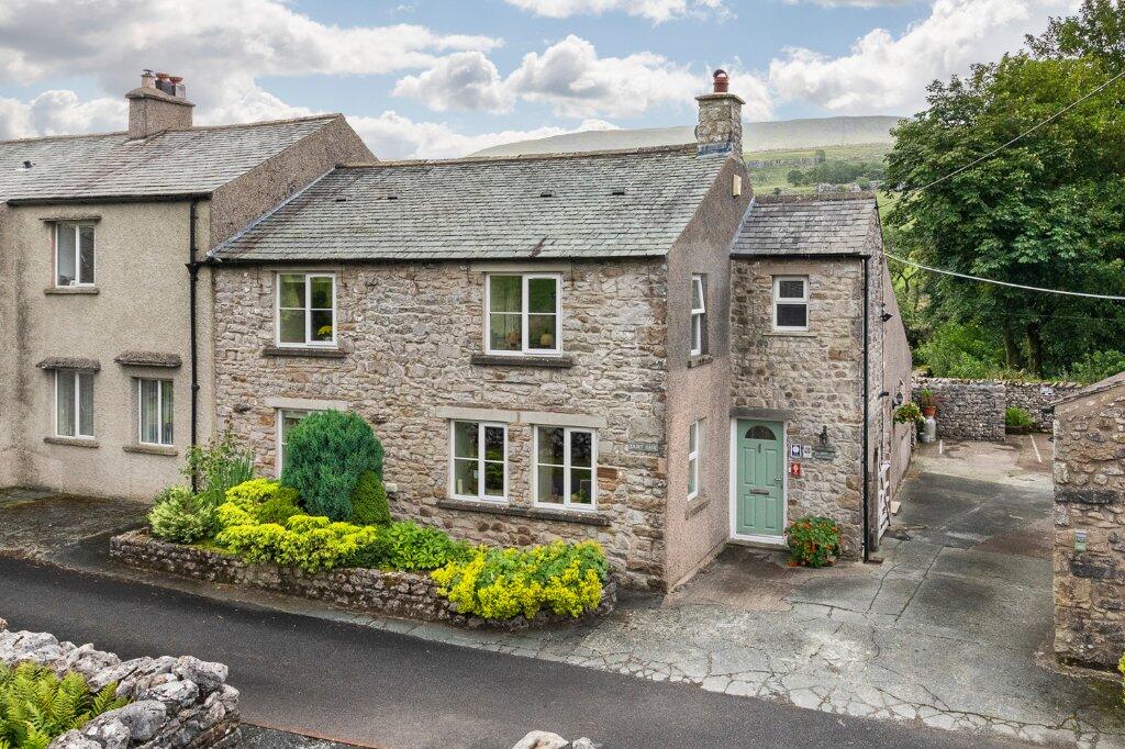 Main image of property: Croft Gate, Chapel Le Dale, Carnforth, North Yorkshire, LA6