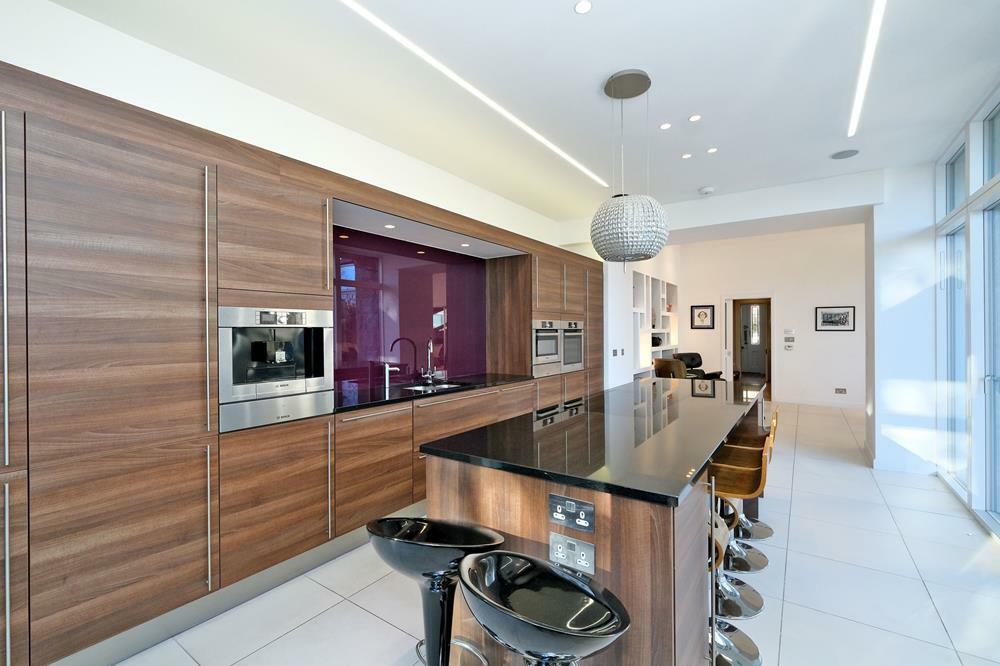 Additional property image - Beaconsfield Place, Aberdeen, AB15