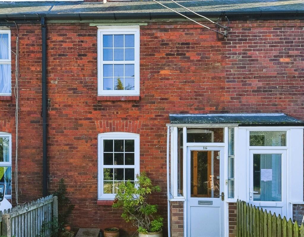 3 bedroom character property for sale in Cheney Hill, Heacham, King's Lynn, PE31