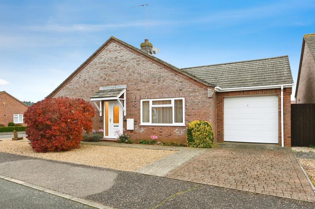 Main image of property: Magnolia Gardens, Snettisham, King's Lynn