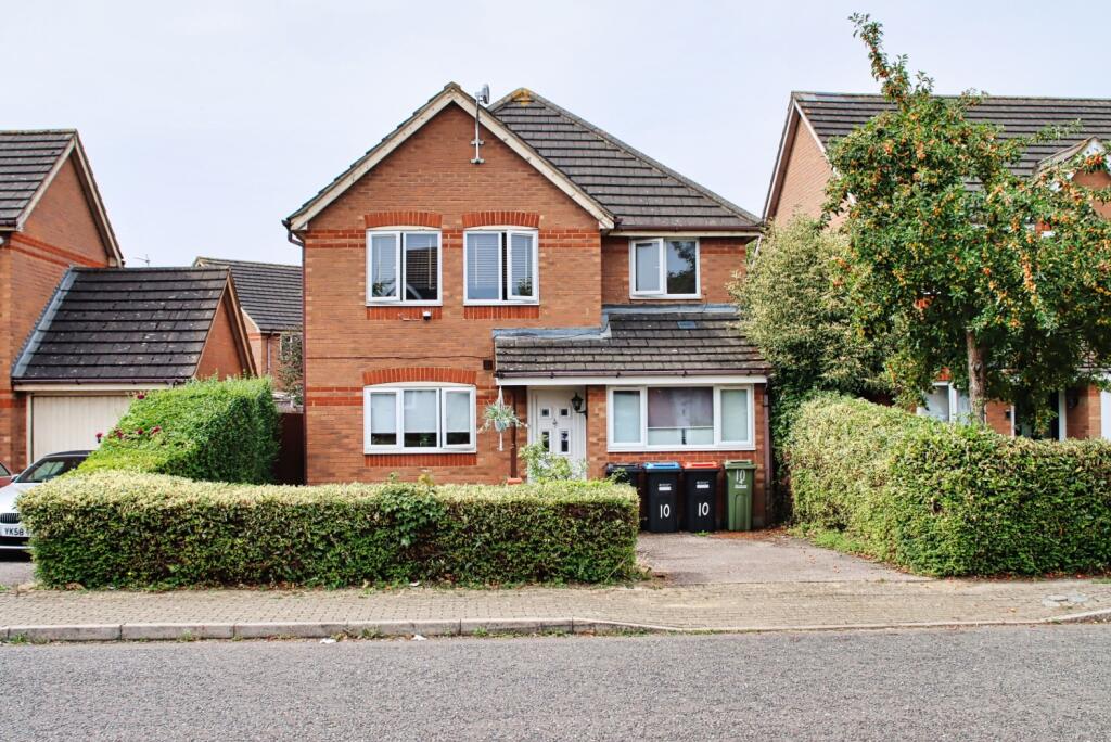 Main image of property: The Oval, Oldbrook, Milton Keynes, MK6