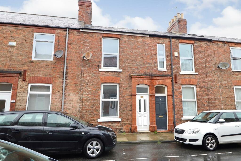 2 bedroom terraced house for sale in Wolsley Street, York, YO10