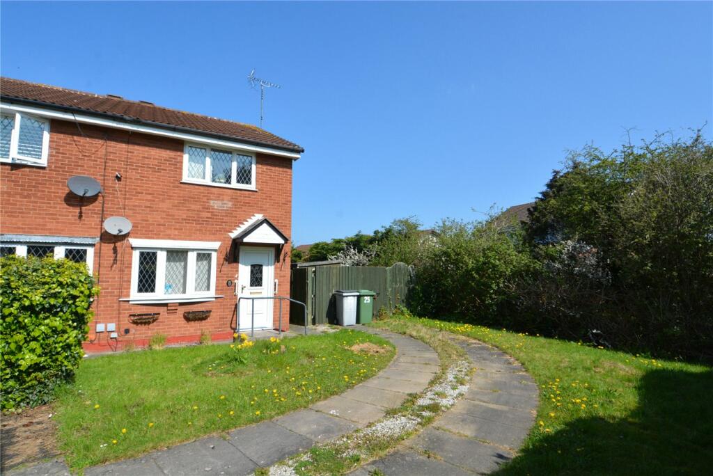 2 bedroom semidetached house for sale in The Crofters, Greasby, Wirral, CH49