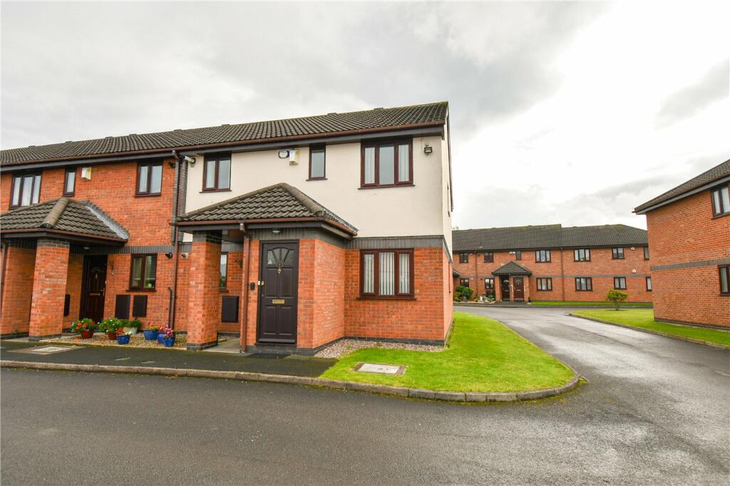 2 bedroom flat for sale in Millcroft Park, Frankby Road, Greasby, CH49