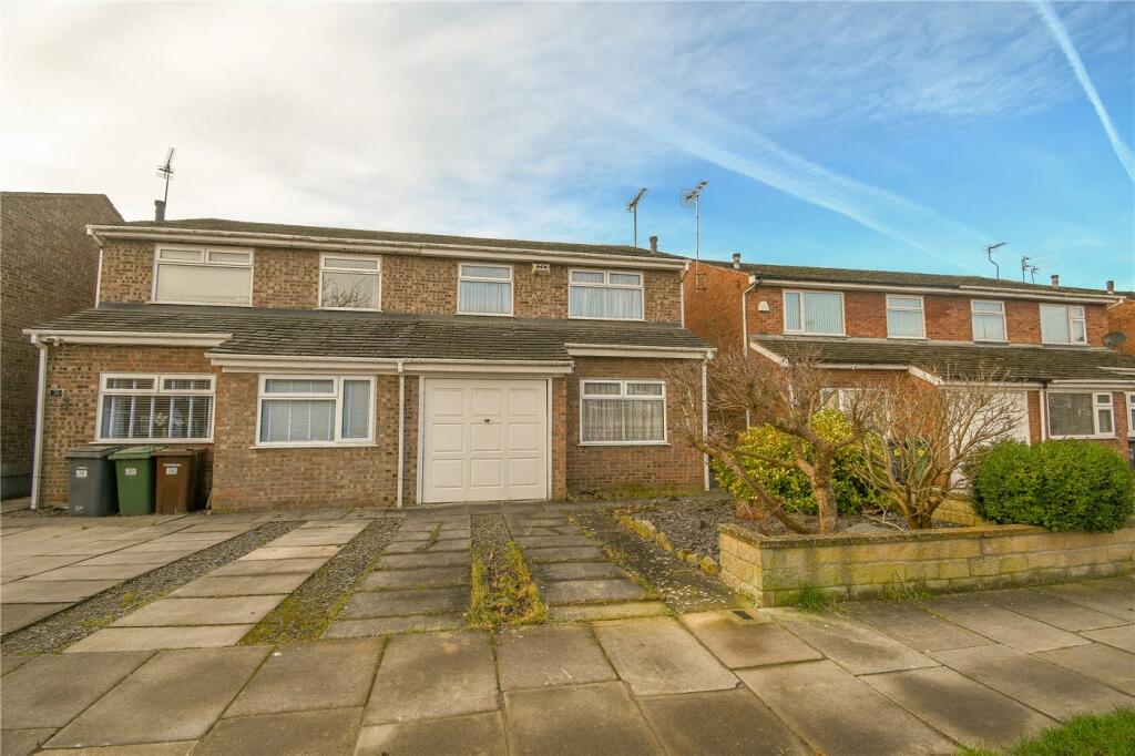 3 bedroom semidetached house for sale in Brookdale Avenue North