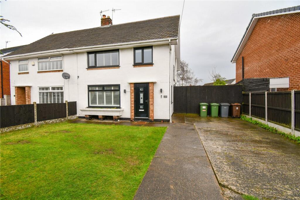 3 bedroom semidetached house for sale in Manor Drive, Upton, Wirral, CH49