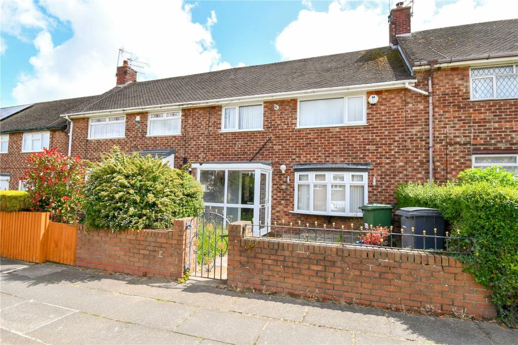 3 bedroom terraced house for sale in Houghton Road, Woodchurch, Wirral
