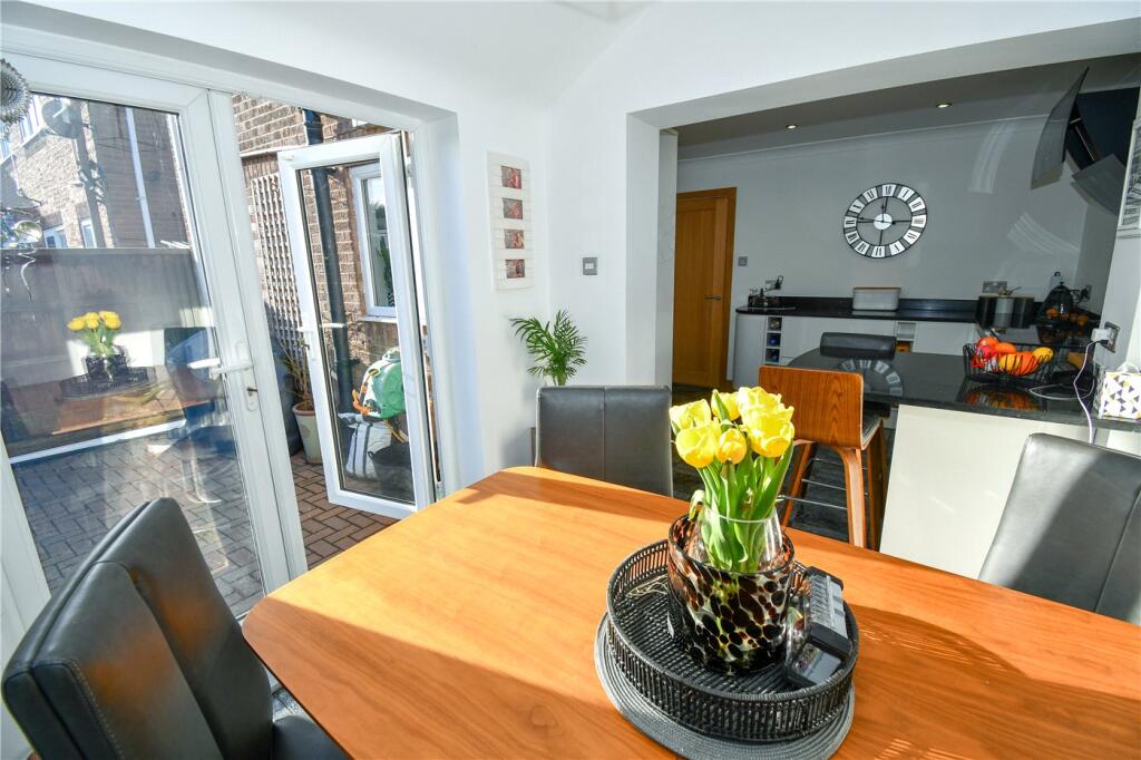 Additional property image - Littlemore Close, Saughall Massie, Wirral