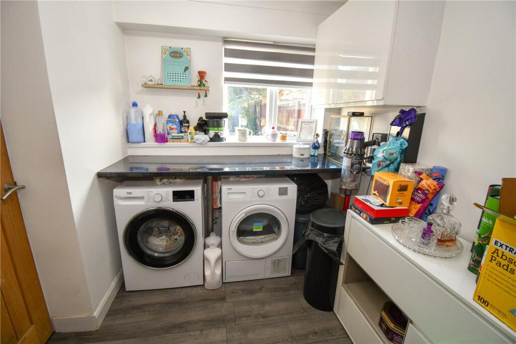 Additional property image - Littlemore Close, Saughall Massie, Wirral