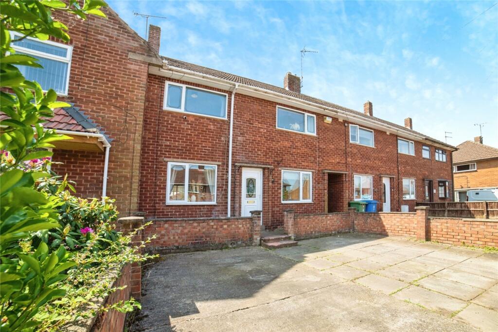 3 bedroom terraced house for sale in Friar Lane, Warsop, Mansfield
