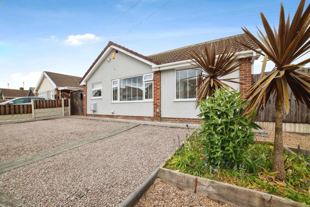 Main image of property: Worcester Avenue, Mansfield Woodhouse, Mansfield, Nottinghamshire, NG19