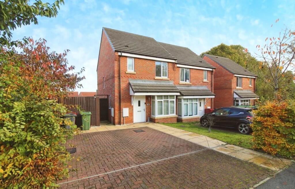 Main image of property: Moorgate Avenue, New Houghton, Mansfield, Derbyshire, NG19