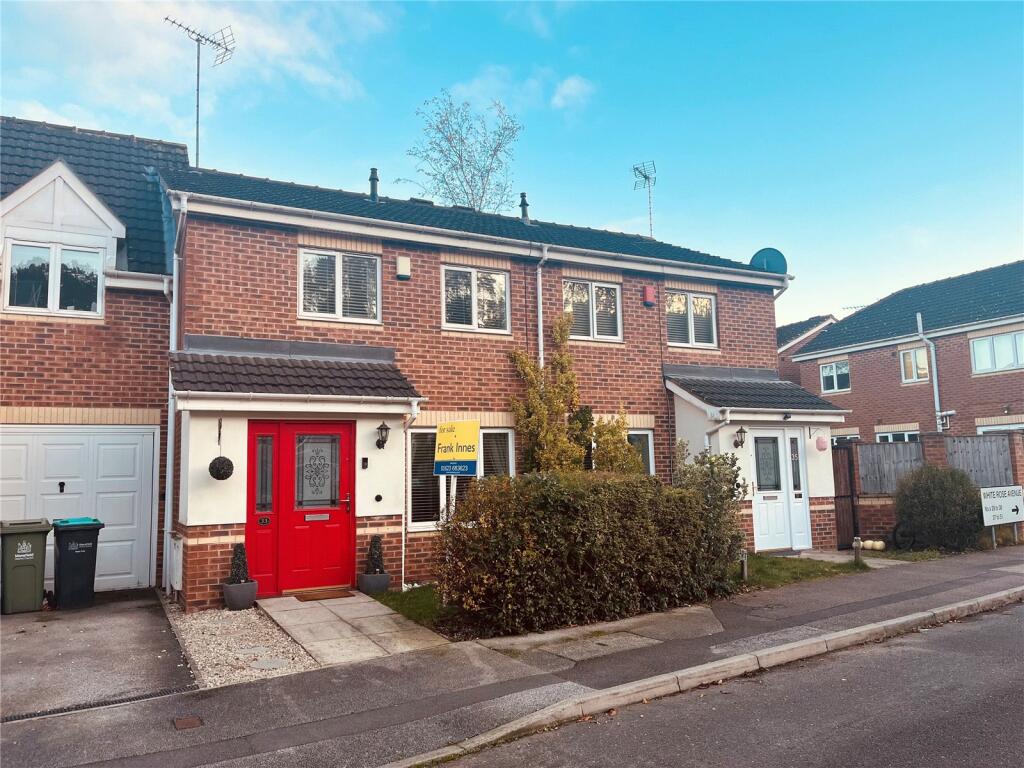 Main image of property: White Rose Avenue, Mansfield, Nottinghamshire, NG18