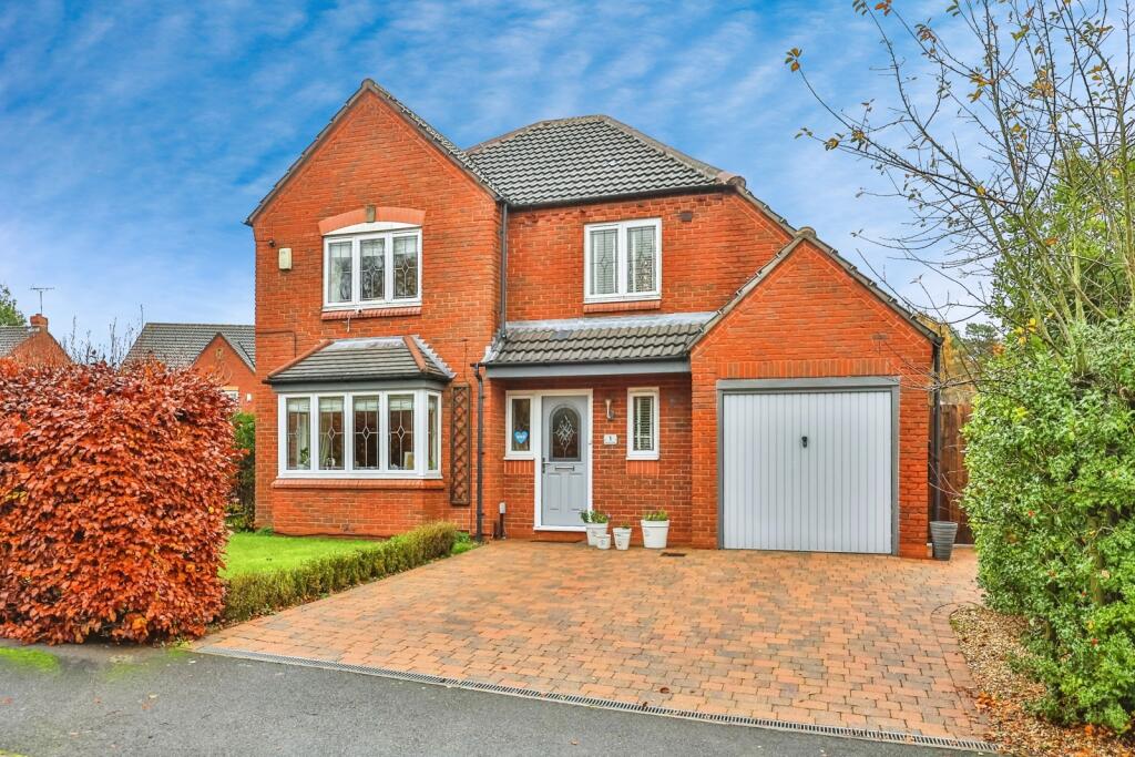 Main image of property: Chestnut Close, Harlow Wood, Mansfield, Nottinghamshire, NG18