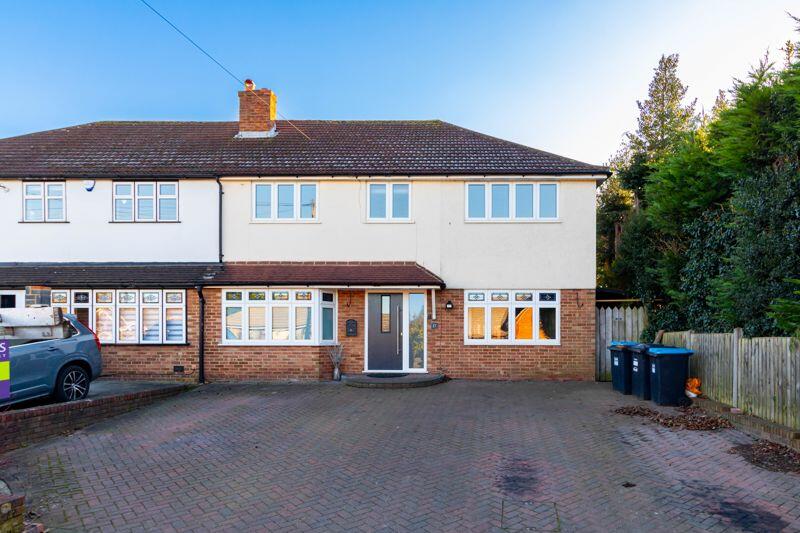 4 bedroom semidetached house for sale in Crewes Lane, Warlingham, CR6