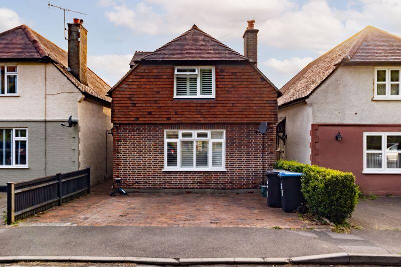 Main image of property: Downsway, Whyteleafe