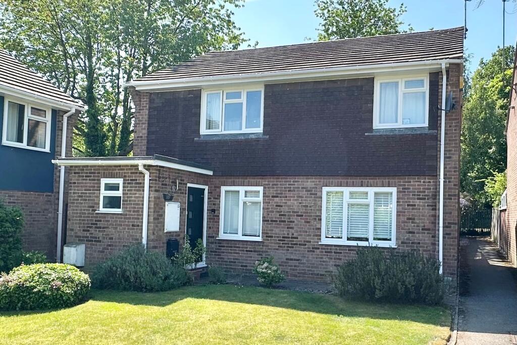 Main image of property: Coat Wicks, Seer Green, HP9