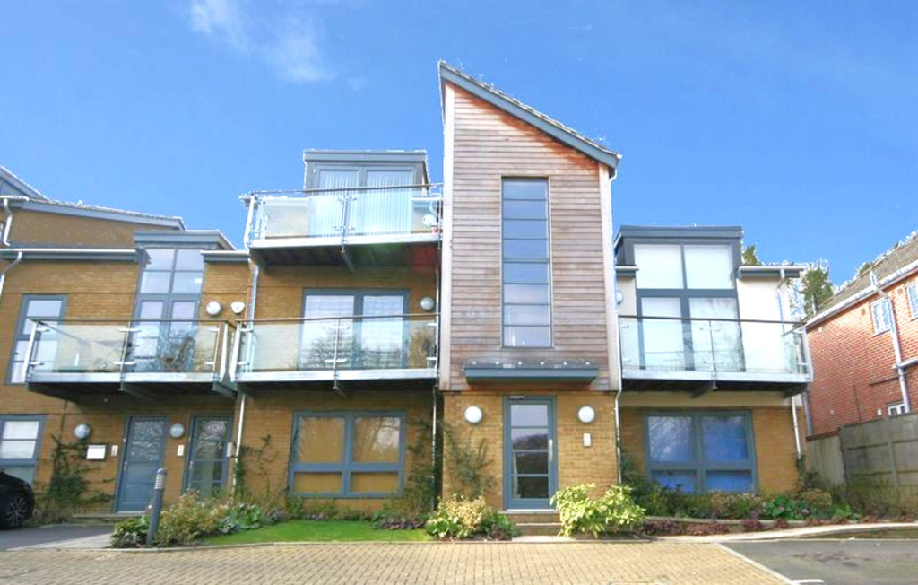 Main image of property: Kingsmead Road, High Wycombe, HP11