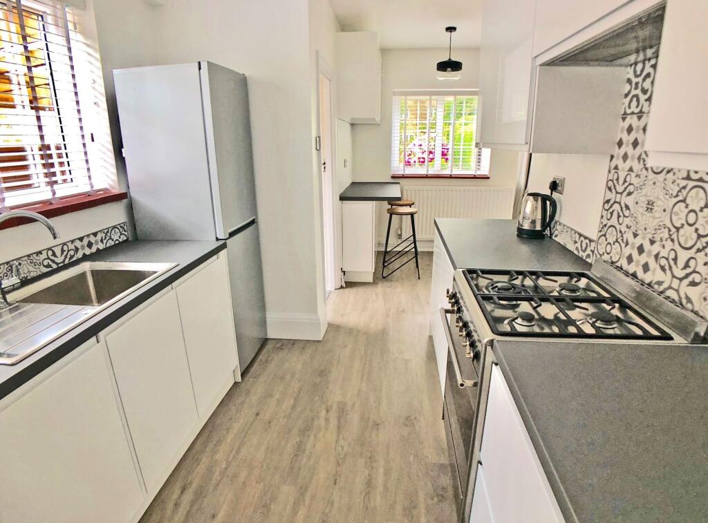 Main image of property: Lakes Lane, Beaconsfield, HP9