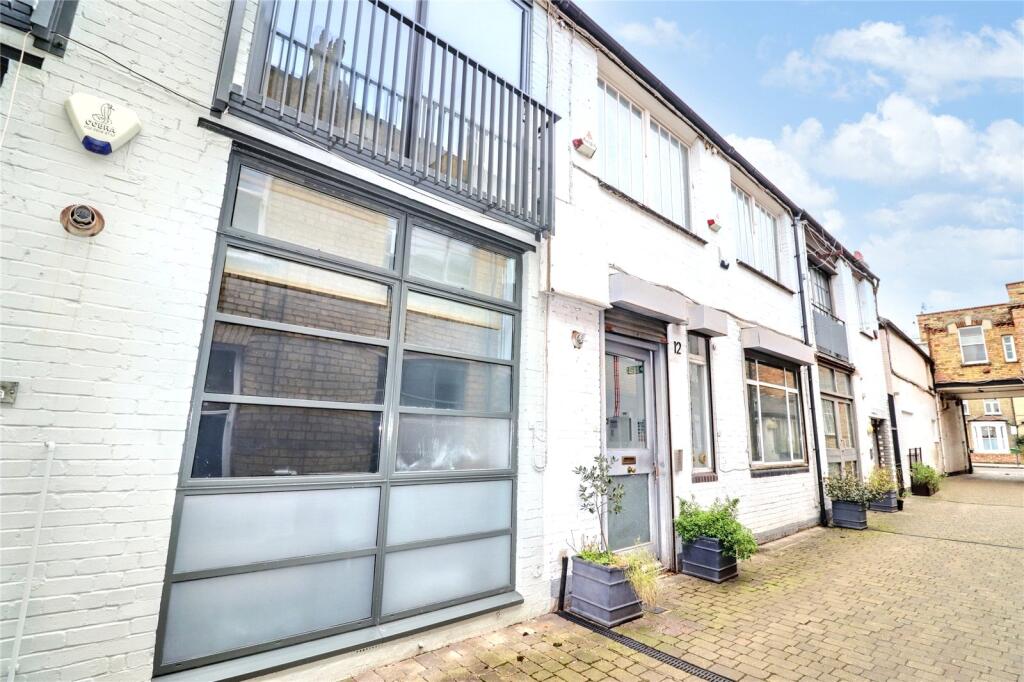 Main image of property: Blackstock Mews, London, N4