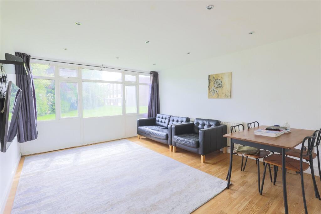 Main image of property: Park Farm Close, East Finchley, London, N2